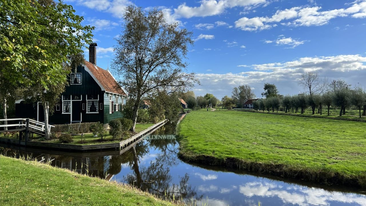 หมู่บ้านกังหันลม ซานส์ สคันส์ (Zaanse Schans) คลองชนบทและกังหันลม เนเธอร์แลนด์