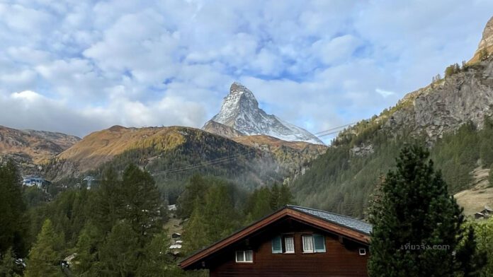 Matterhorn มงกุฎแห่งเทือกเขาแอลป์: ที่พัก Zermatt วิวหลักล้านที่คุณต้องไป Matterhorn Zermatt ยอดเขาในสวิตเซอร์แลนด์